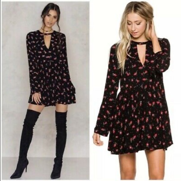 Free People Floral Keyhole Neck Bell Sleeve Pleated Mini Dress - Picture 4 of 8